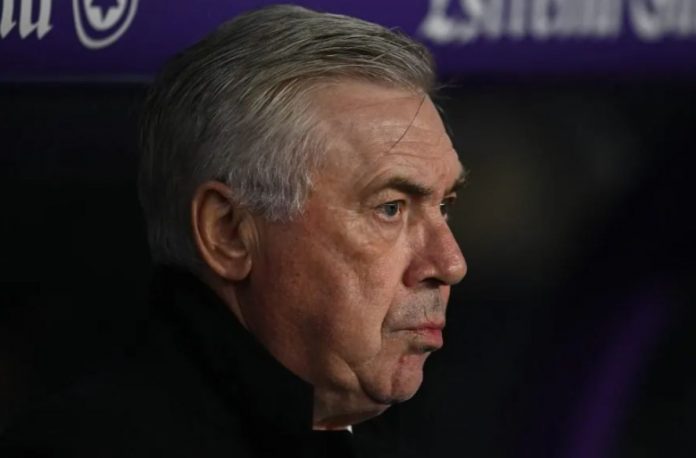 Carlo Ancelotti dalam laga Real Madrid vs Atletico