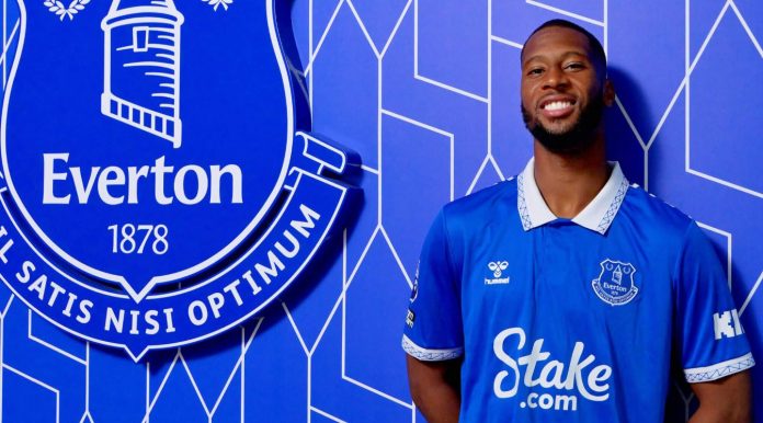 Beto Betuncal pemain Everton