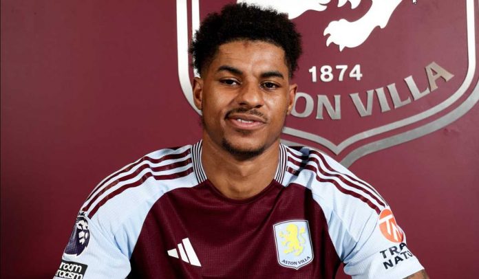 Marcus Rashford menandatangani kontrak di Aston Villa