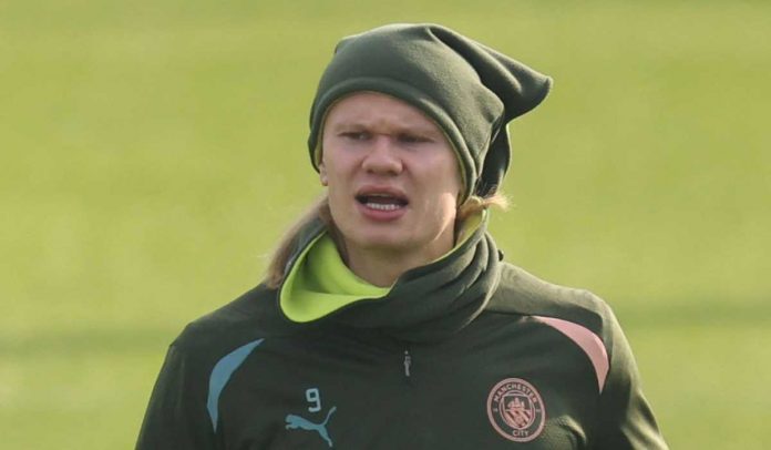 Erling Haaland di sesi latihan Manchester City