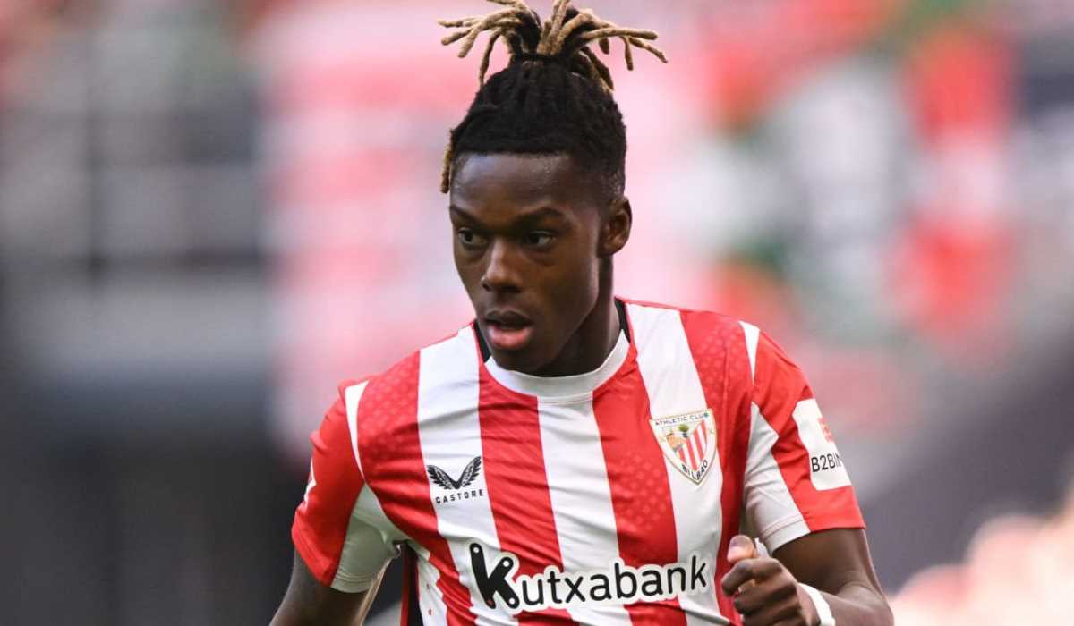 Nico Williams di laga Athletic de Bilbao v Real Valladolid