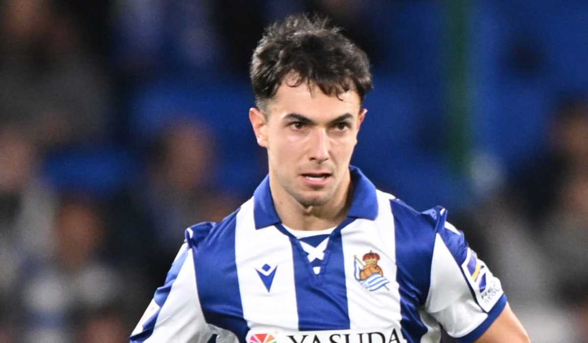 Martin Zubimendi di laga Real Sociedad v Leganes