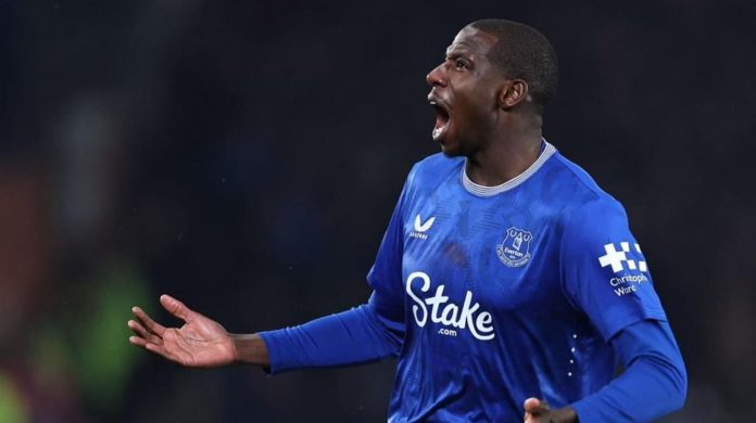 Abdoulaye Doucoure pemain Everton